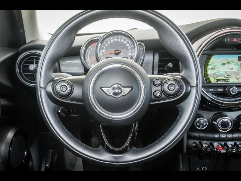 MINI Cooper Navi, Cruise control, PDC. 48648 Km